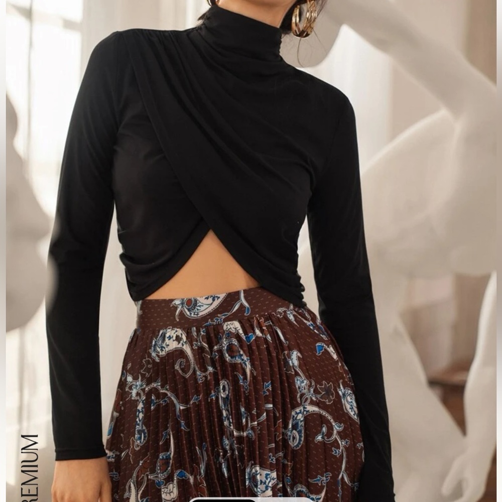 Brand new Cotton Mix Crop Wrap Top